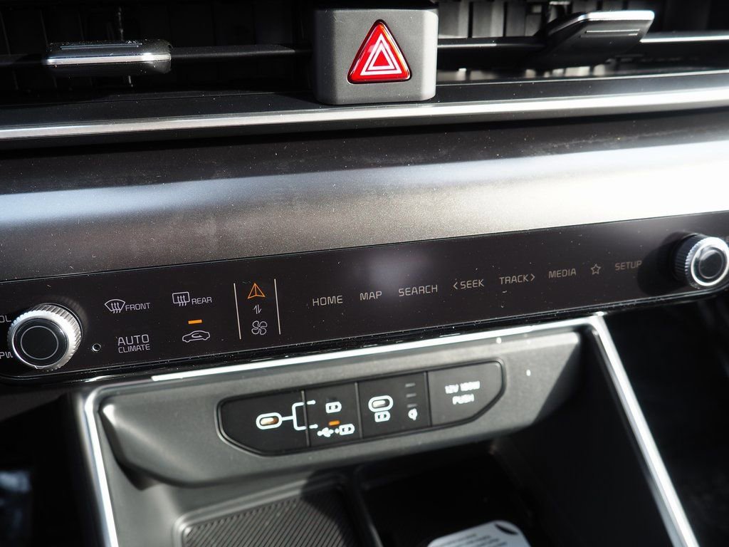 New 2026 Kia Carnival SX image 40