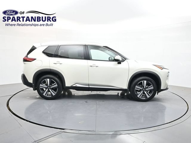 Used 2023 Nissan Rogue SL FWD image 8
