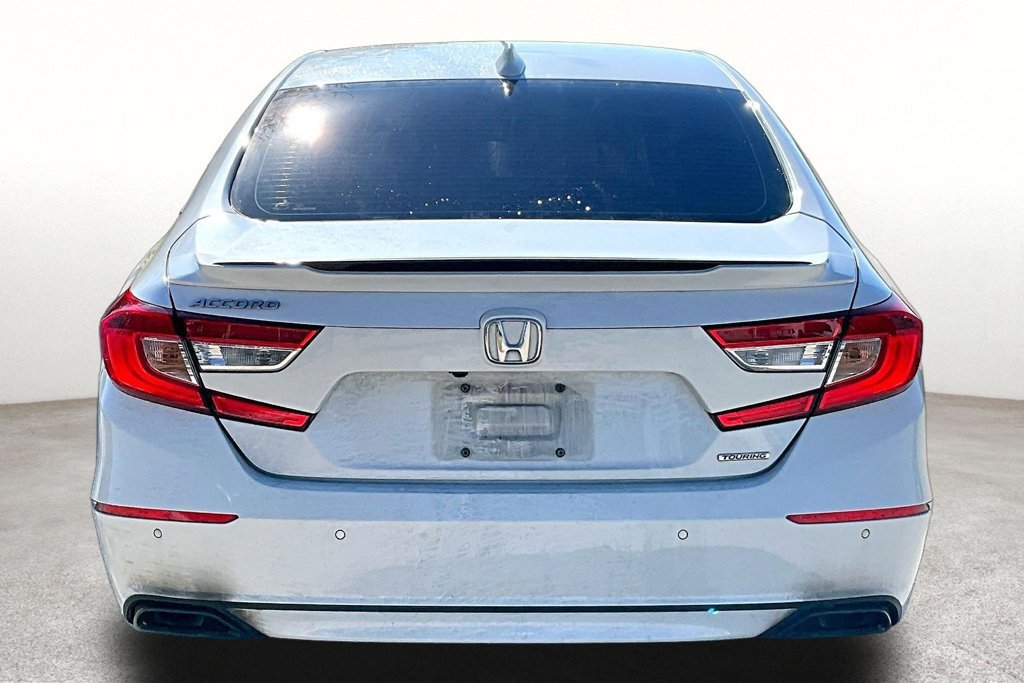 Used 2018 Honda Accord Touring image 4