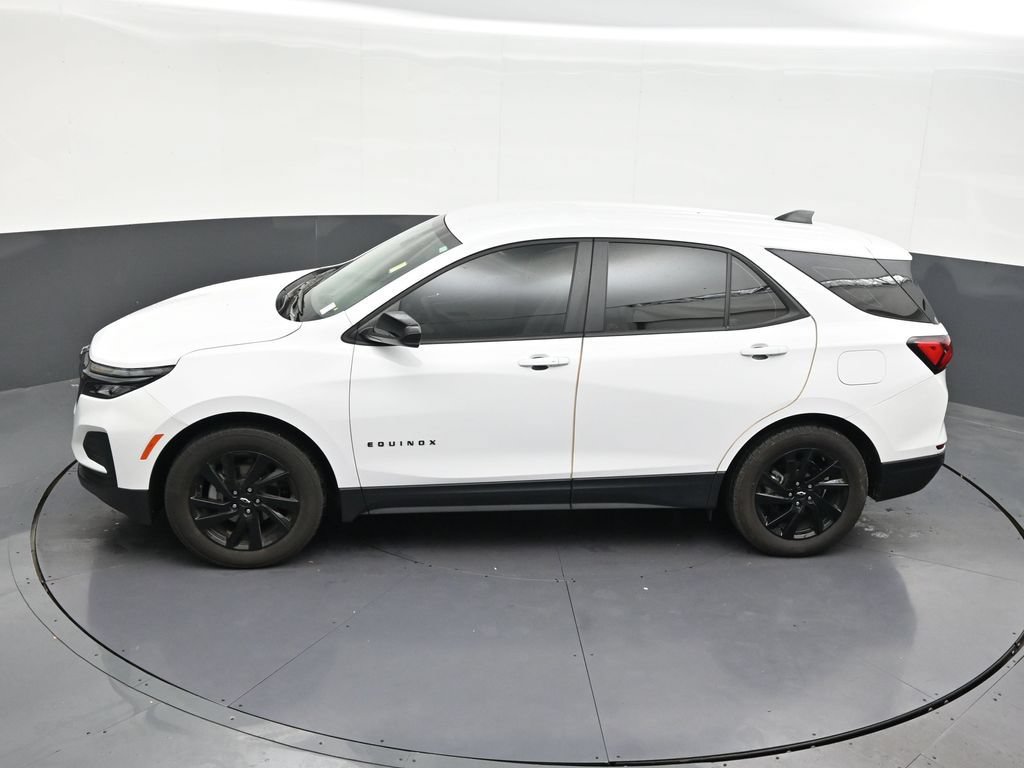 Used 2024 Chevrolet Equinox LS w/ Sport Edition FWD image 16
