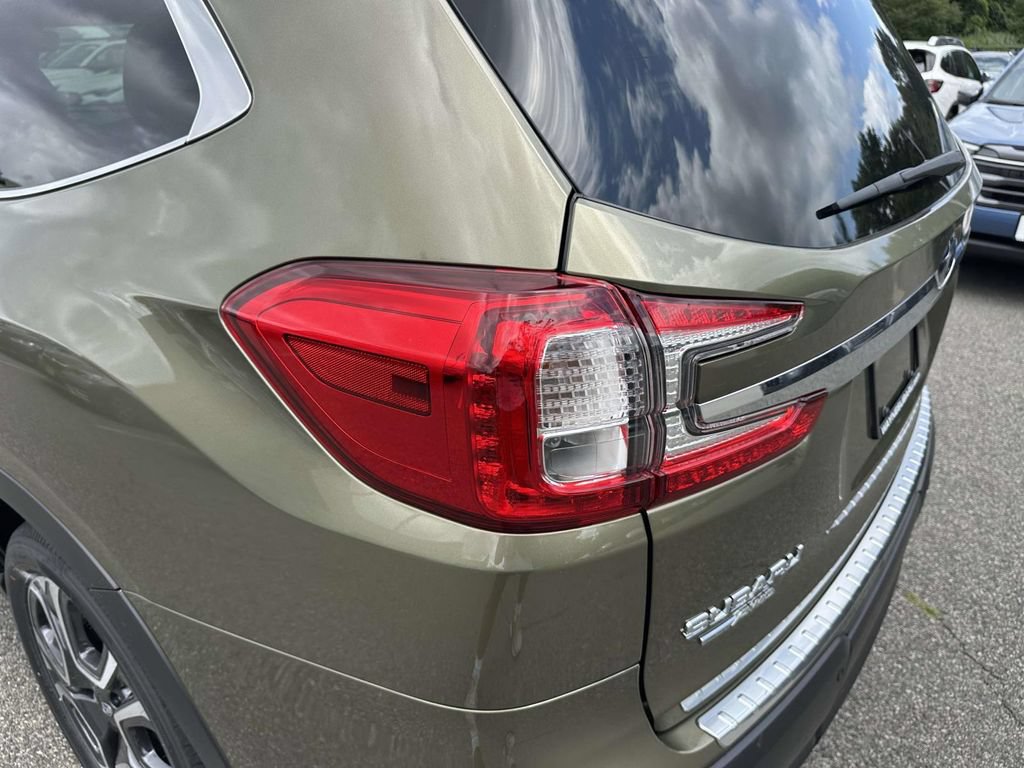 New 2026 Subaru Ascent Limited AWD/4WD image 8