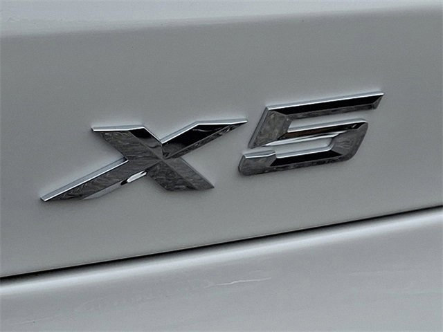 Certified 2026 BMW X5 xDrive50e w/ Climate Comfort Package image 19
