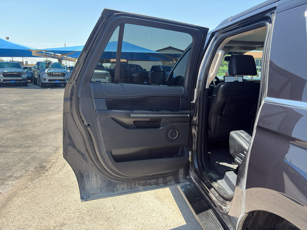 Used 2024 Ford Expedition Max XLT RWD image 12