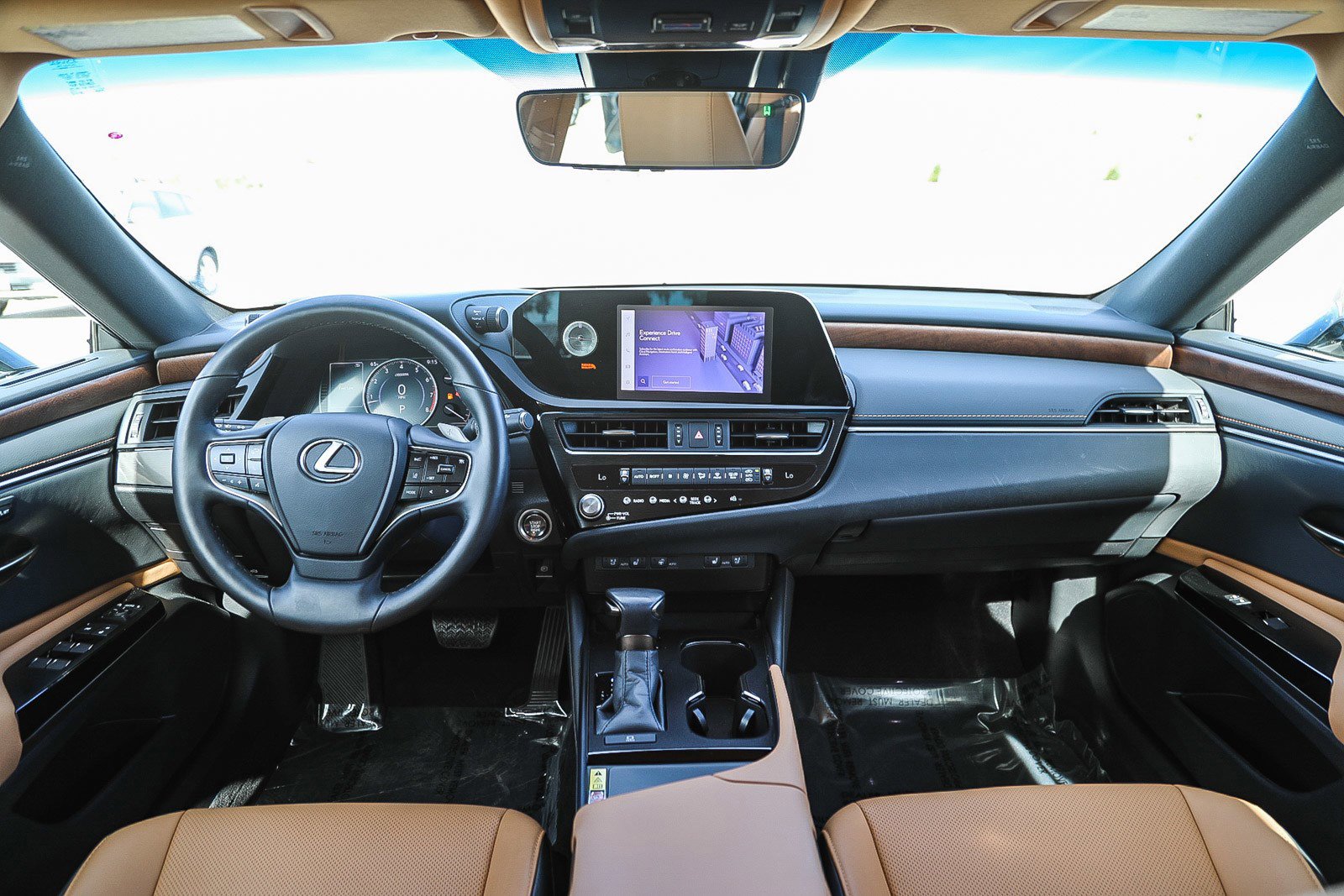 Used 2024 Lexus ES 350 w/ Premium Package image 12