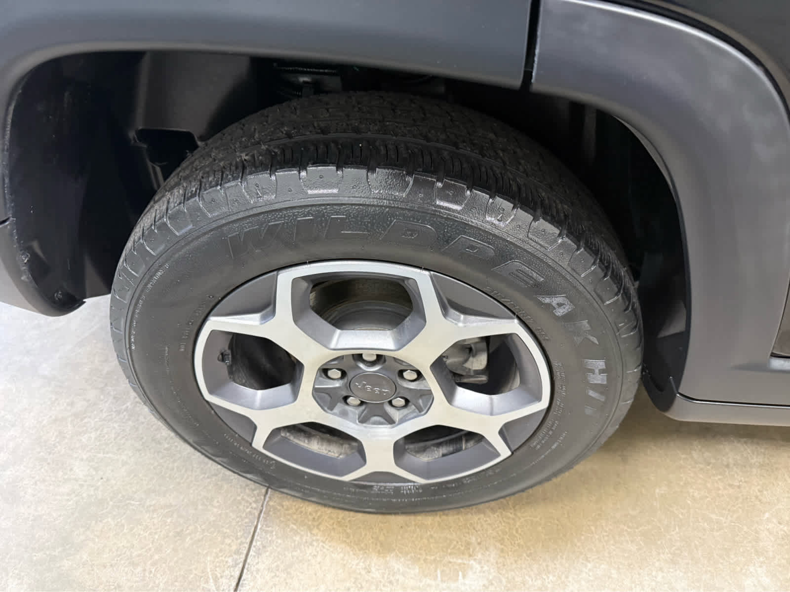 Used 2022 Jeep Compass Trailhawk AWD/4WD image 31