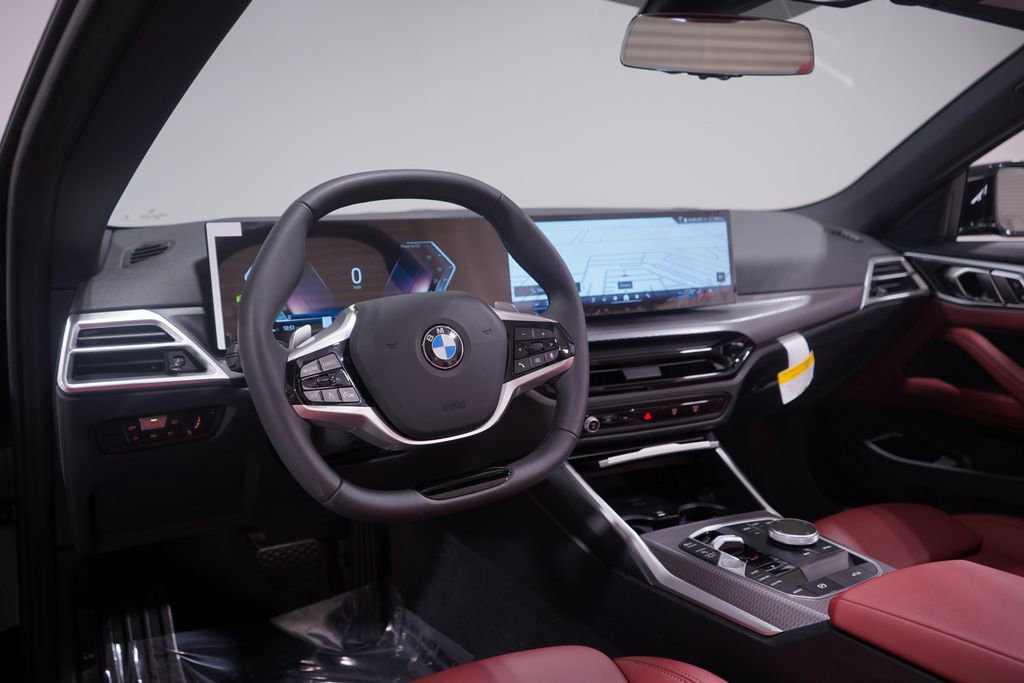 Used 2025 BMW 430i Convertible w/ Convenience Package image 10