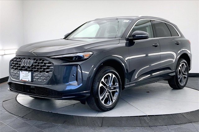 New 2025 Audi Q5 Premium image 2