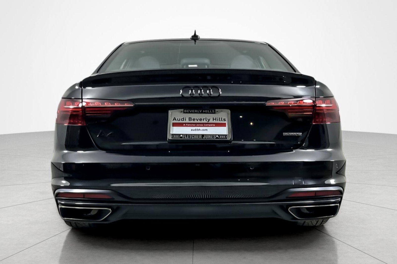 Used 2023 Audi A4 2.0T Premium Plus w/ Premium Plus Package image 4