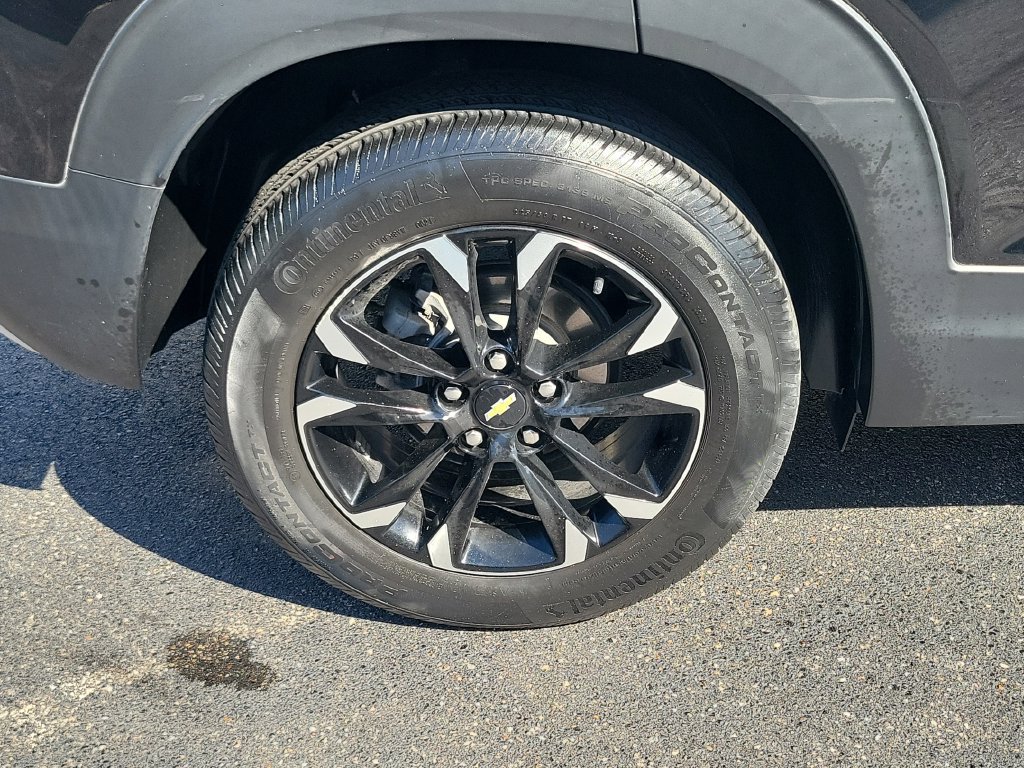 Used 2022 Chevrolet TrailBlazer LT w/ Convenience Package FWD image 7