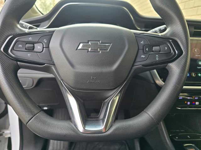 Used 2023 Chevrolet Bolt EUV LT w/ Redline Edition image 17