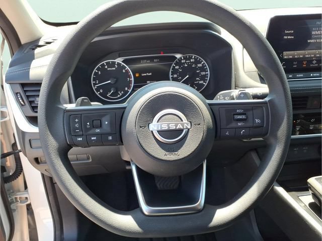 Used 2024 Nissan Rogue S FWD image 21