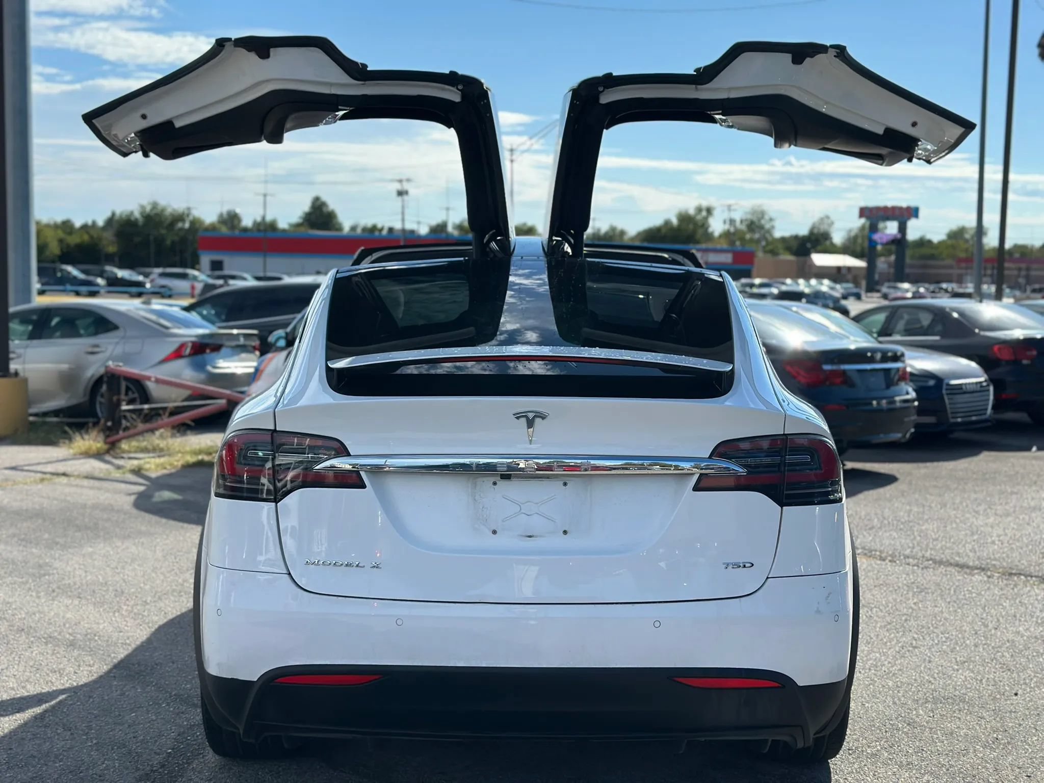 Used 2016 Tesla Model X 75D AWD/4WD image 12