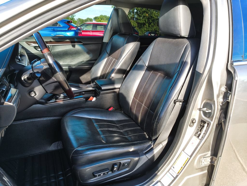 Used 2018 Lexus ES 350 FWD image 2