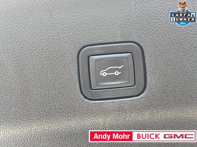 Used 2023 GMC Yukon XL SLT w/ SLT Premium Package AWD/4WD image 14