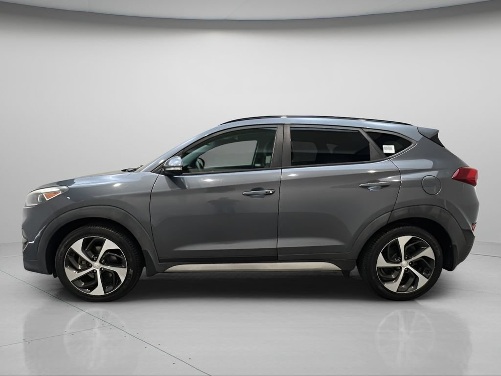 Used 2018 Hyundai Tucson Value AWD/4WD image 3