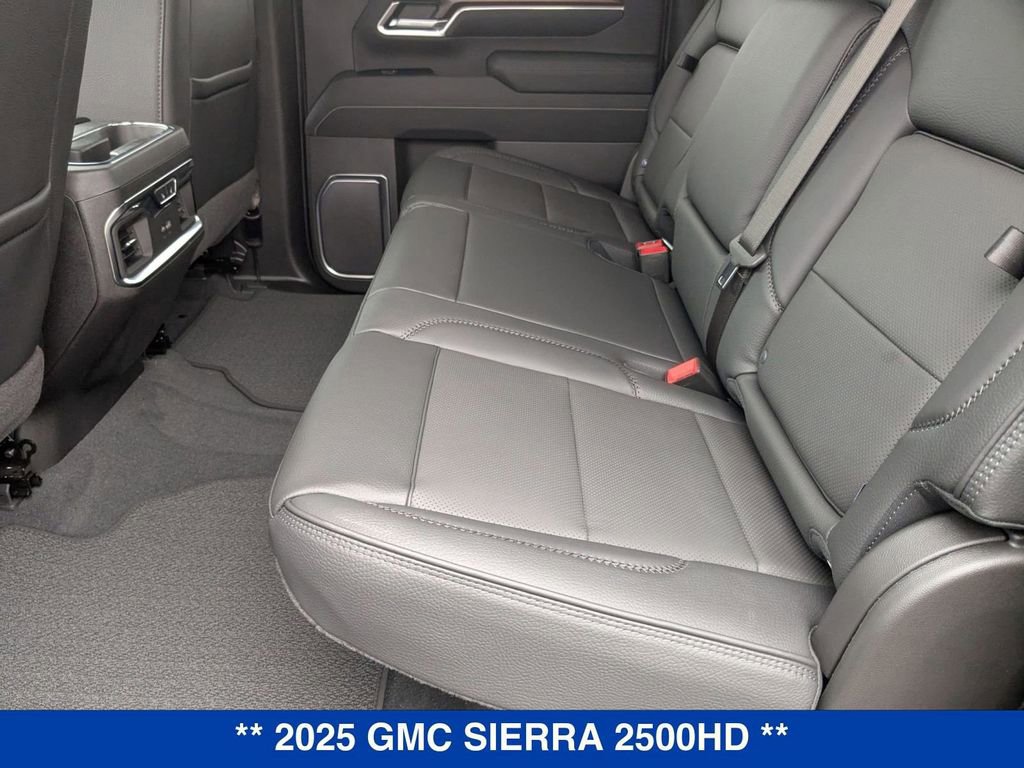 New 2025 GMC Sierra 2500 Denali w/ Denali Reserve Package image 31