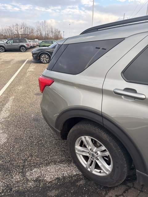 Certified 2020 Ford Explorer XLT w/ Comfort Package image 16