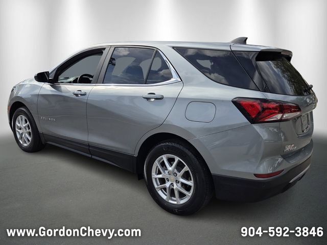 Used 2023 Chevrolet Equinox LT image 3