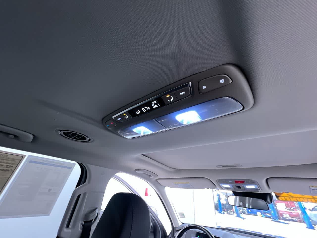 Used 2025 Kia Telluride S AWD/4WD image 42