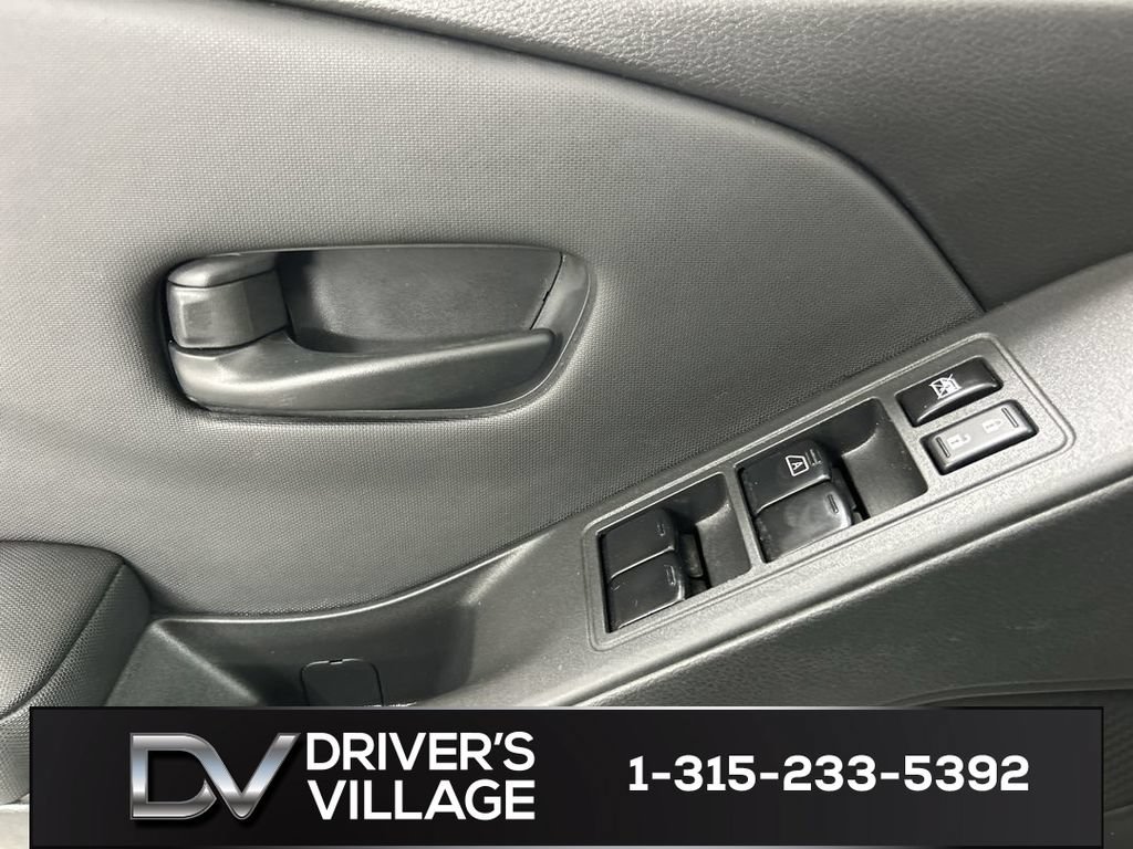 Used 2024 Nissan Frontier S w/ Technology Package AWD/4WD image 11