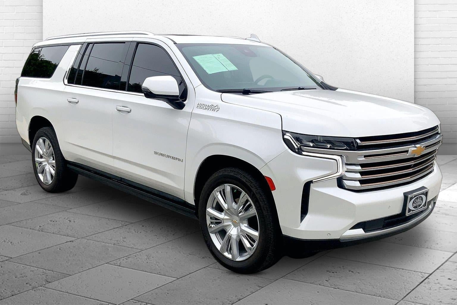 Used 2023 Chevrolet Suburban High Country w/ Premium Package AWD/4WD image 1