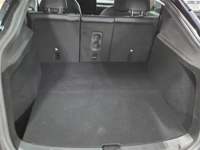 Used 2026 Tesla Model Y 2WD image 8