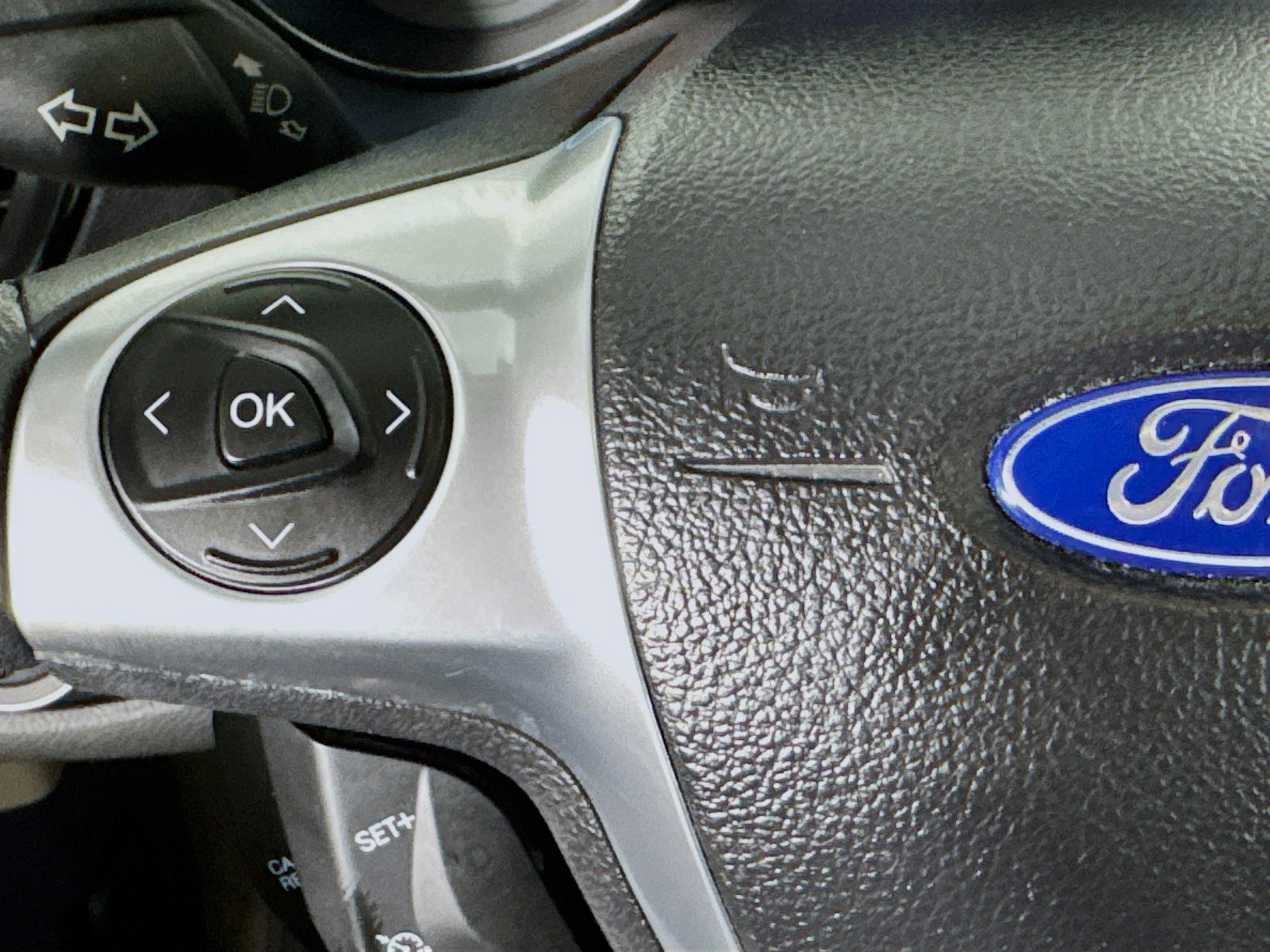 Used 2016 Ford Escape Titanium w/ Equipment Group 301A image 13
