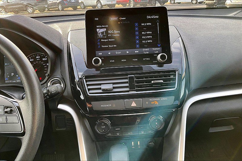 Used 2024 Mitsubishi Eclipse Cross LE image 31