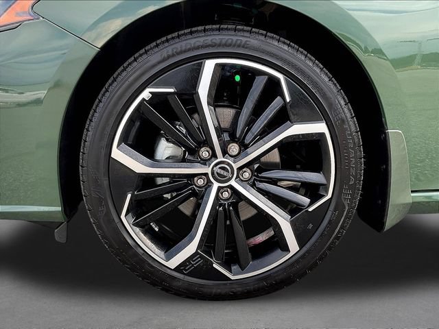 New 2026 Nissan Altima 2.5 SR w/ SR Premium Package FWD image 12
