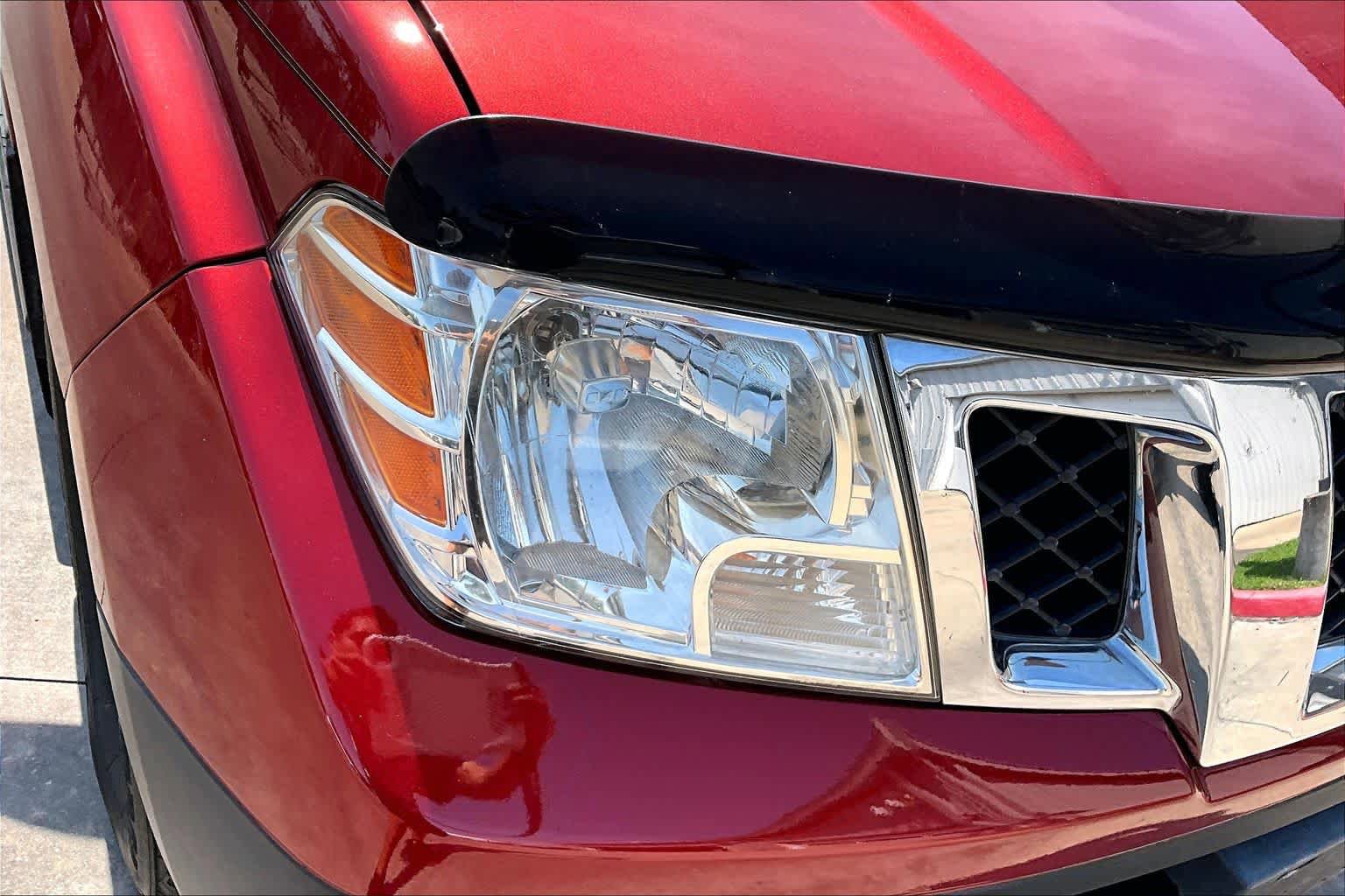 Used 2017 Nissan Frontier SV w/ SV Value Truck Package RWD image 27