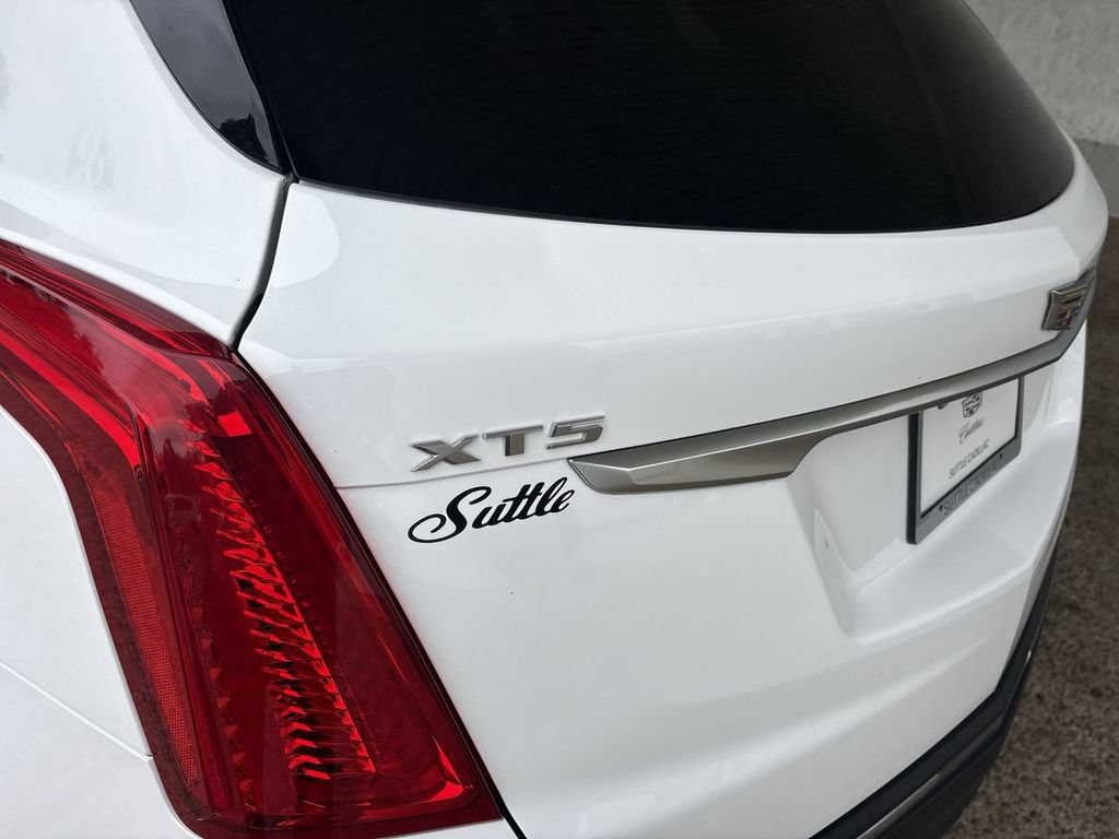 Certified 2019 Cadillac XT5 Luxury FWD image 32