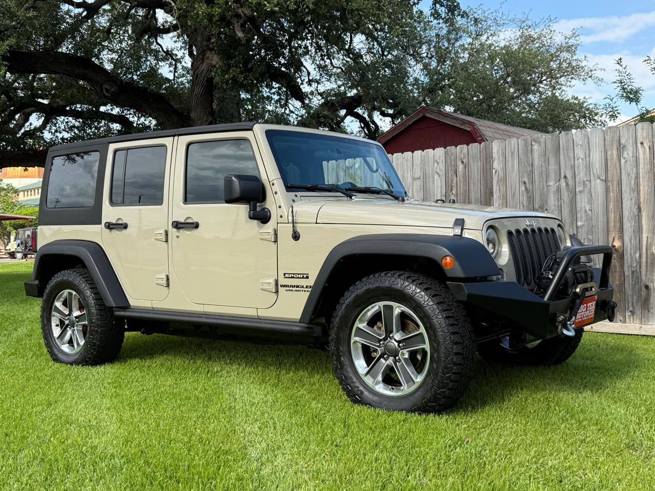 Used 2017 Jeep Wrangler Unlimited Sport image 30