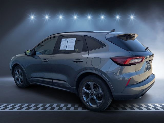 Used 2023 Ford Escape ST-Line image 5