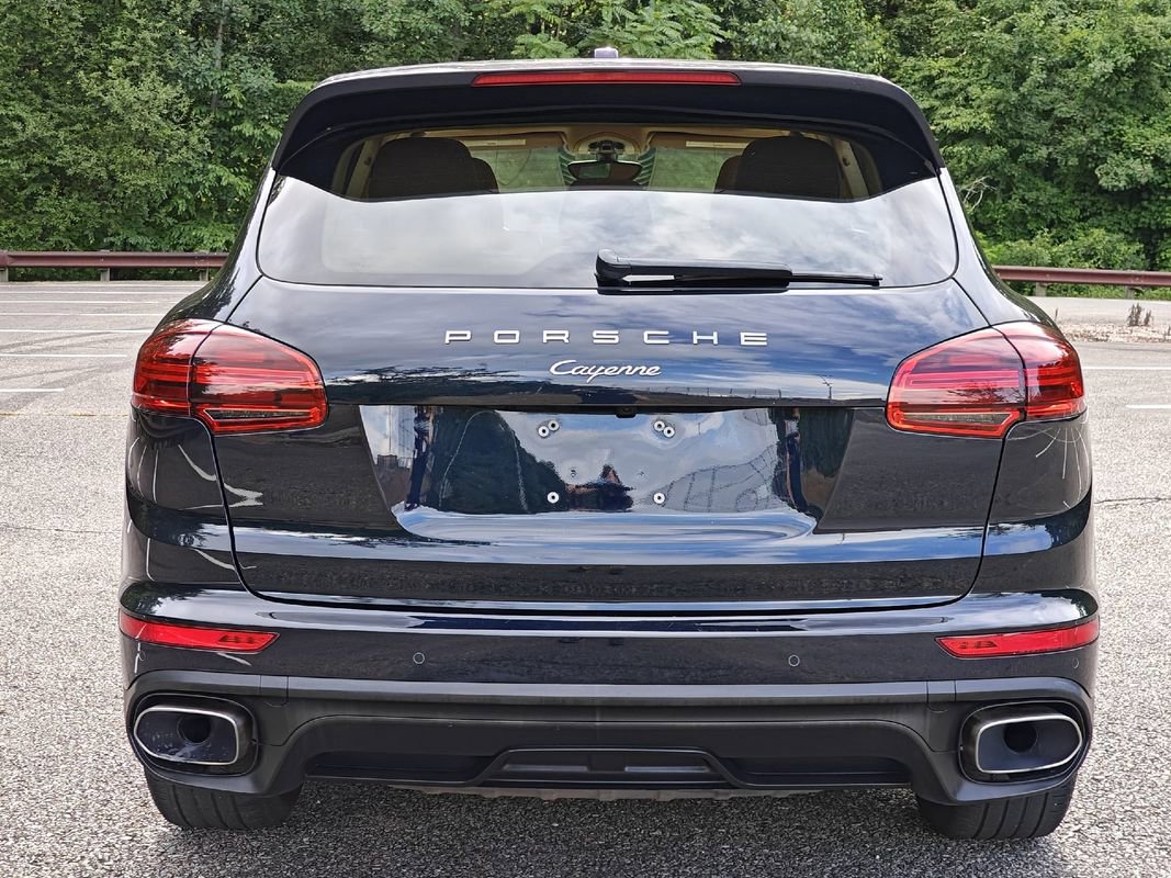 Used 2015 Porsche Cayenne Diesel w/ Premium Package AWD/4WD image 15