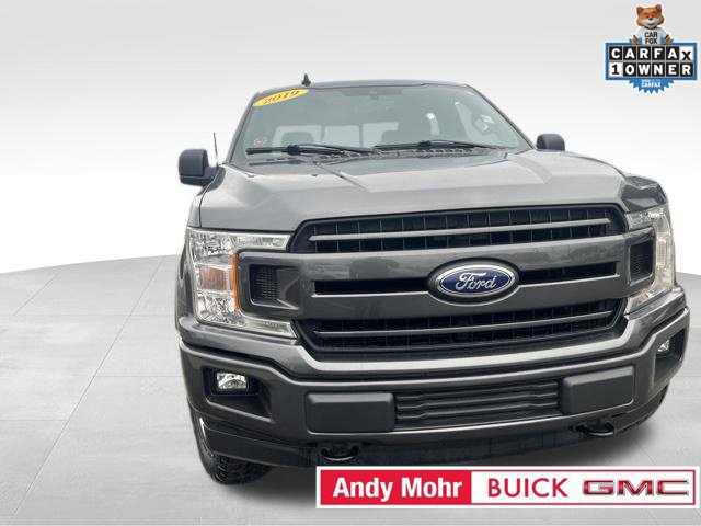 Used 2019 Ford F150 XLT w/ Equipment Group 302A Luxury AWD/4WD image 3