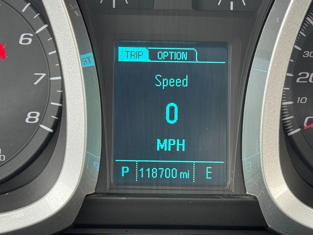 Used 2017 Chevrolet Equinox LT w/ Convenience Package image 18