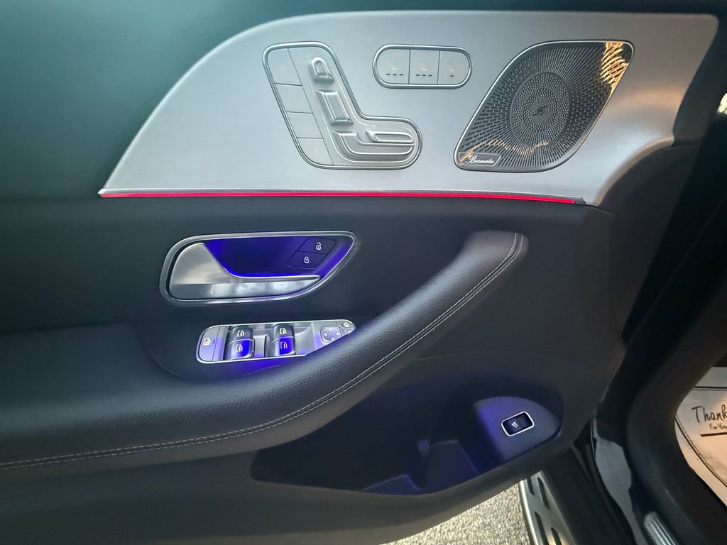 Used 2021 Mercedes-Benz GLS 450 4MATIC image 13