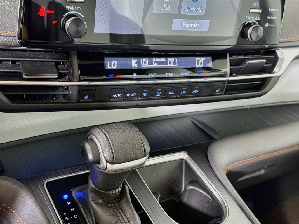Certified 2021 Toyota Sienna XSE AWD/4WD image 10