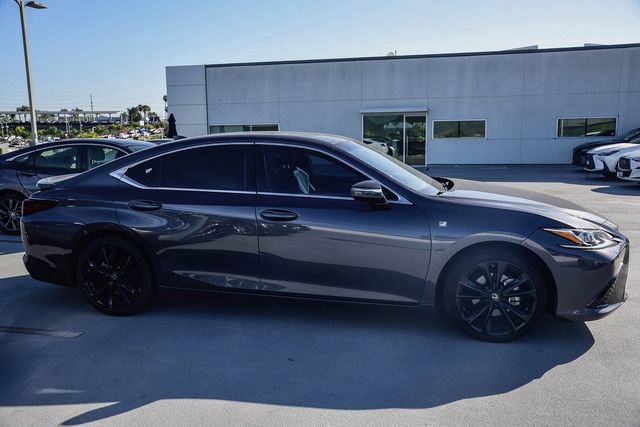 Used 2023 Lexus ES 350 F Sport w/ Accessory Package (Z2) image 20