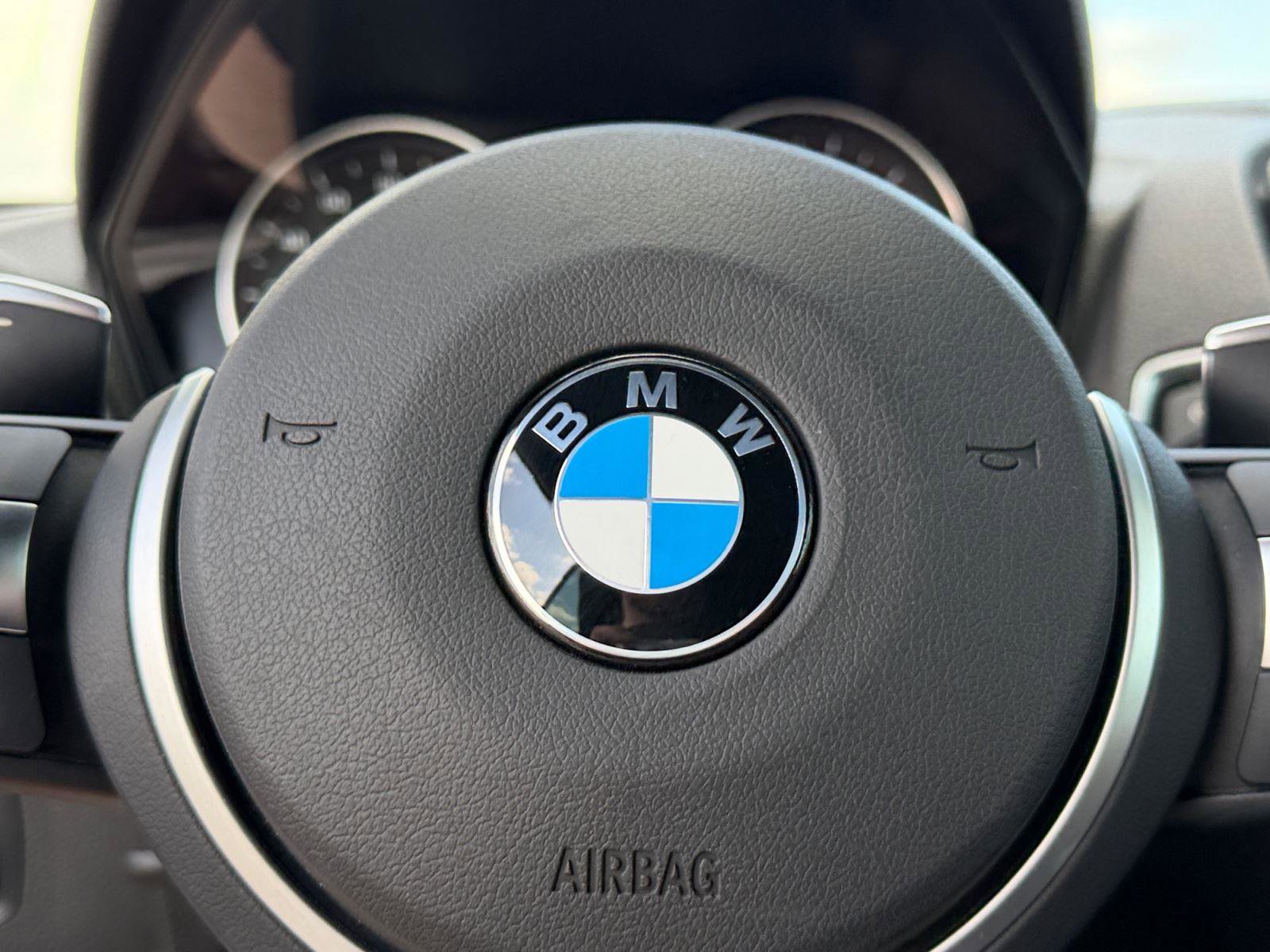 Used 2017 BMW 230i Convertible image 28