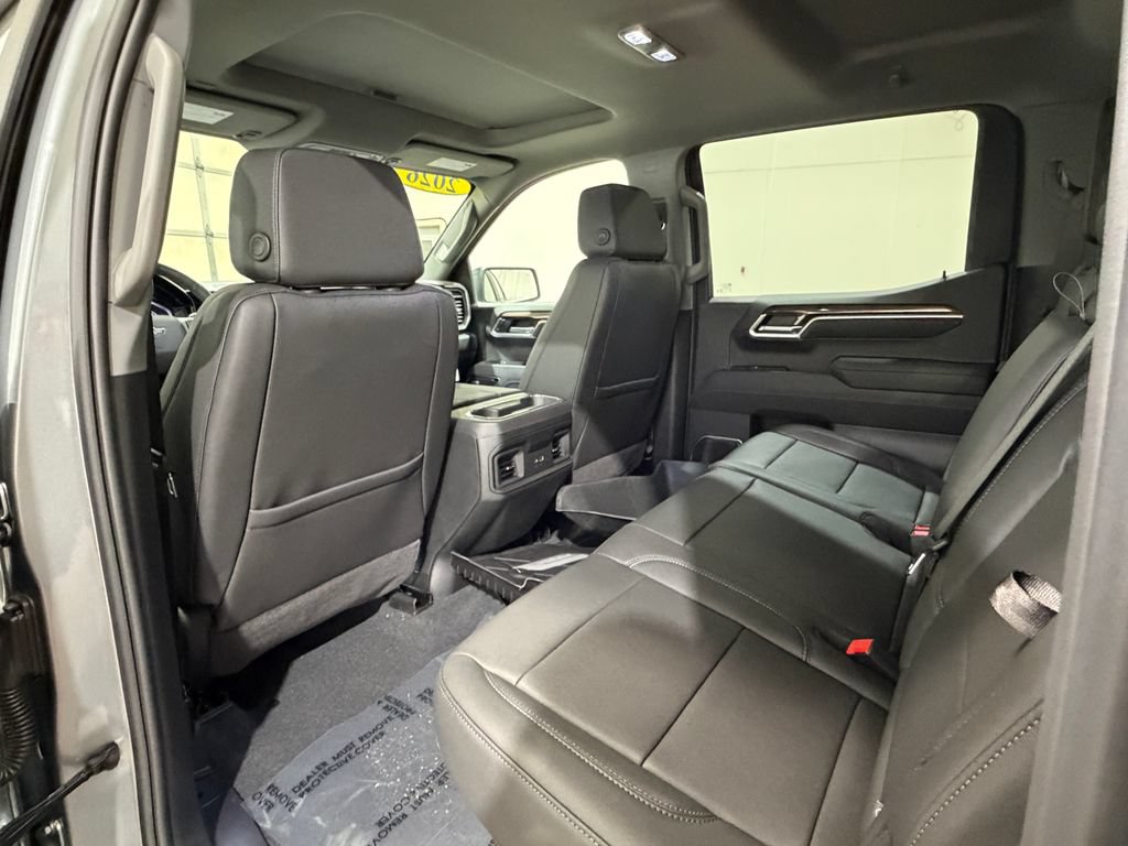 New 2026 Chevrolet Silverado 1500 RST w/ Safety Package AWD/4WD image 35