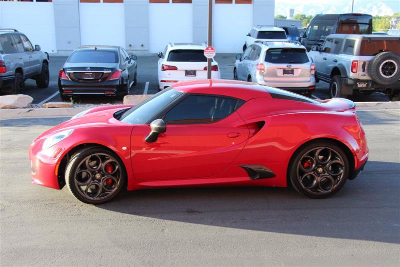 Used 2015 Alfa Romeo 4C Launch Edition w/ Convenience Group RWD image 5