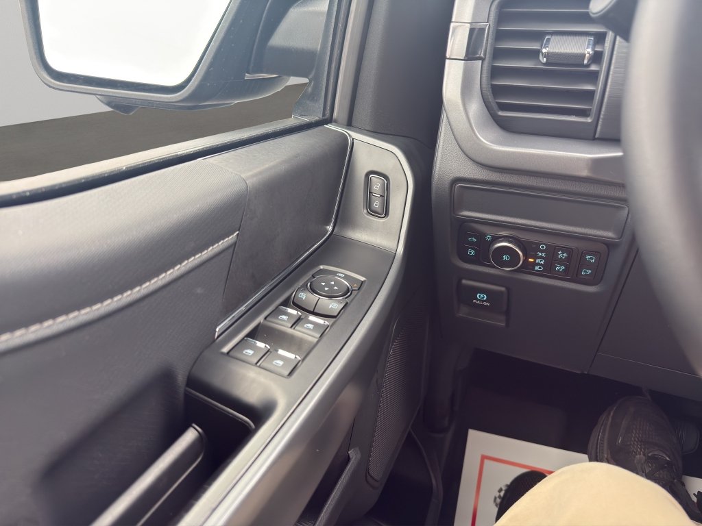 Used 2025 Ford F150 XLT w/ Equipment Group 302A MID AWD/4WD image 19