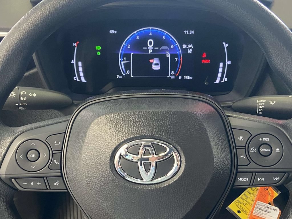 Used 2026 Toyota Corolla LE FWD image 25