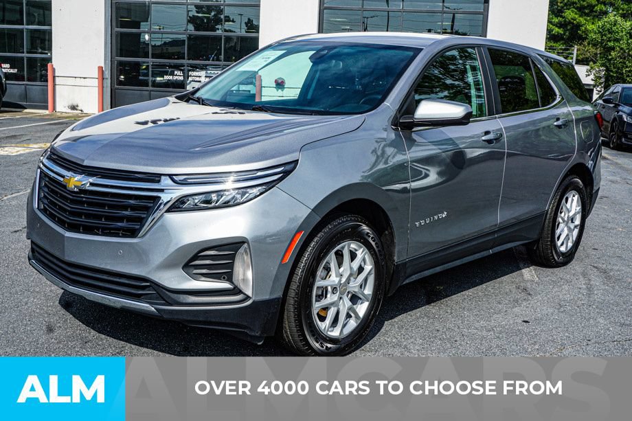 Used 2024 Chevrolet Equinox LT FWD image 2