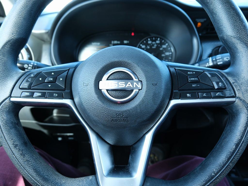 Used 2023 Nissan Kicks SV image 16