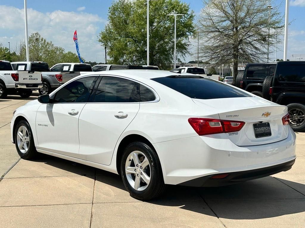 Used 2024 Chevrolet Malibu LS image 23