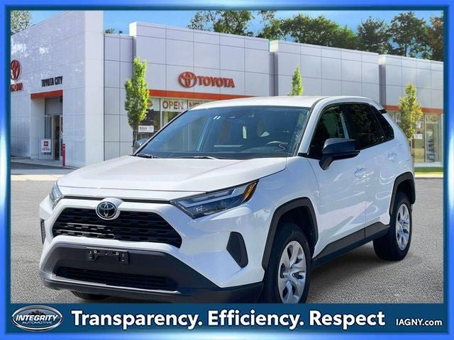 Certified 2025 Toyota RAV4 LE AWD/4WD image 4