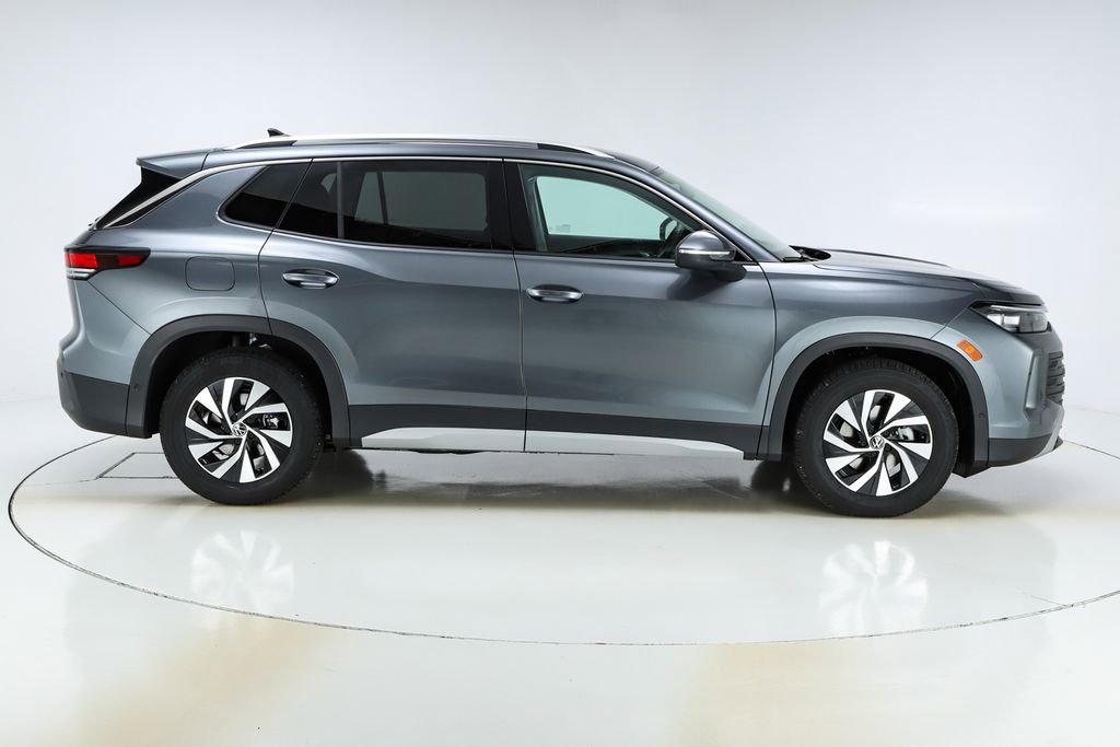 New 2026 Volkswagen Tiguan S image 10