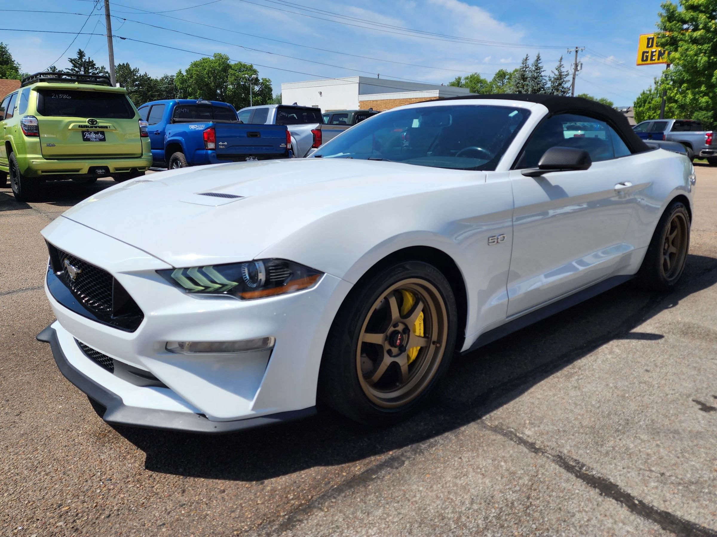 Used 2020 Ford Mustang GT Premium RWD image 4